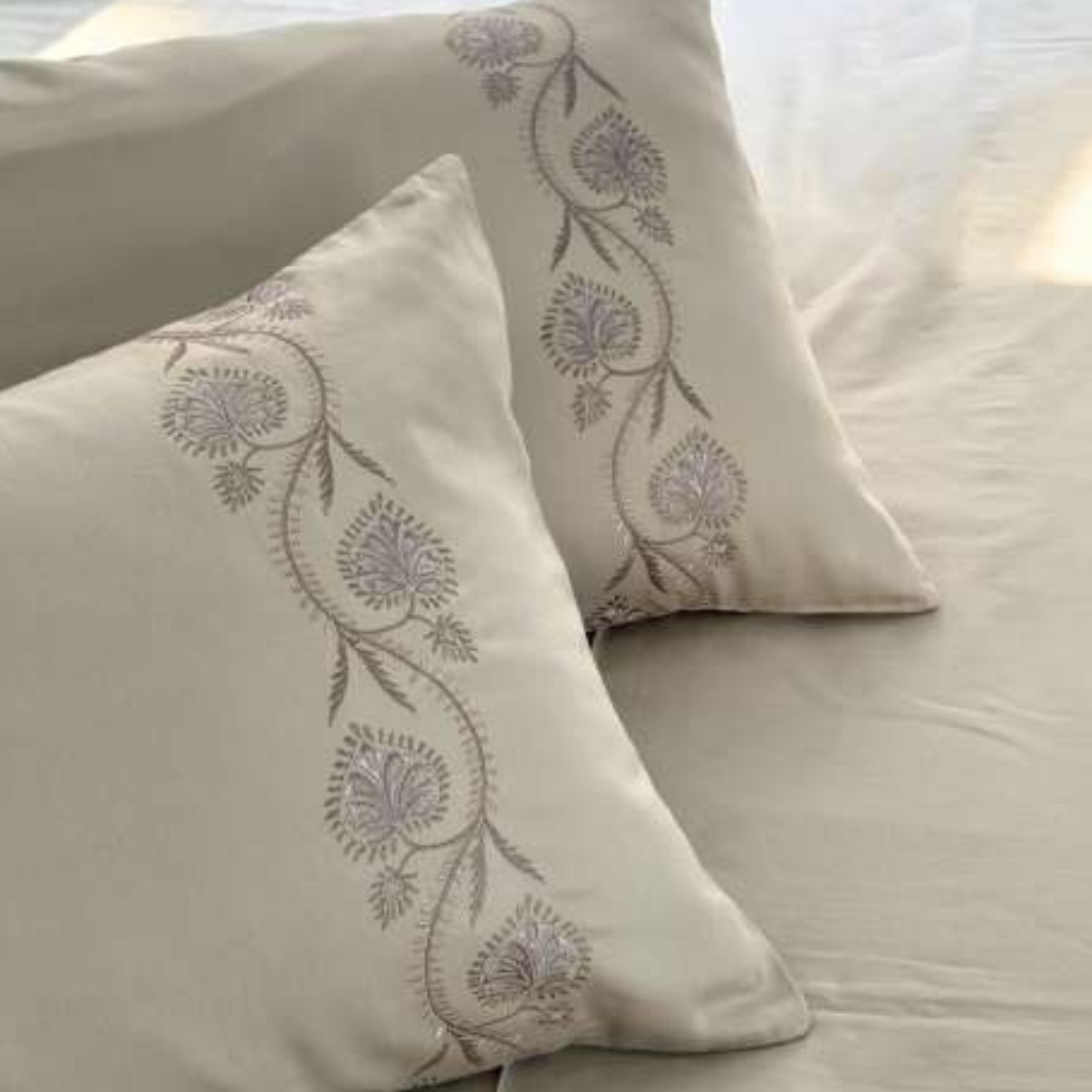 Sadyaska Nora Beige 3 Pcs Bedsheet Set