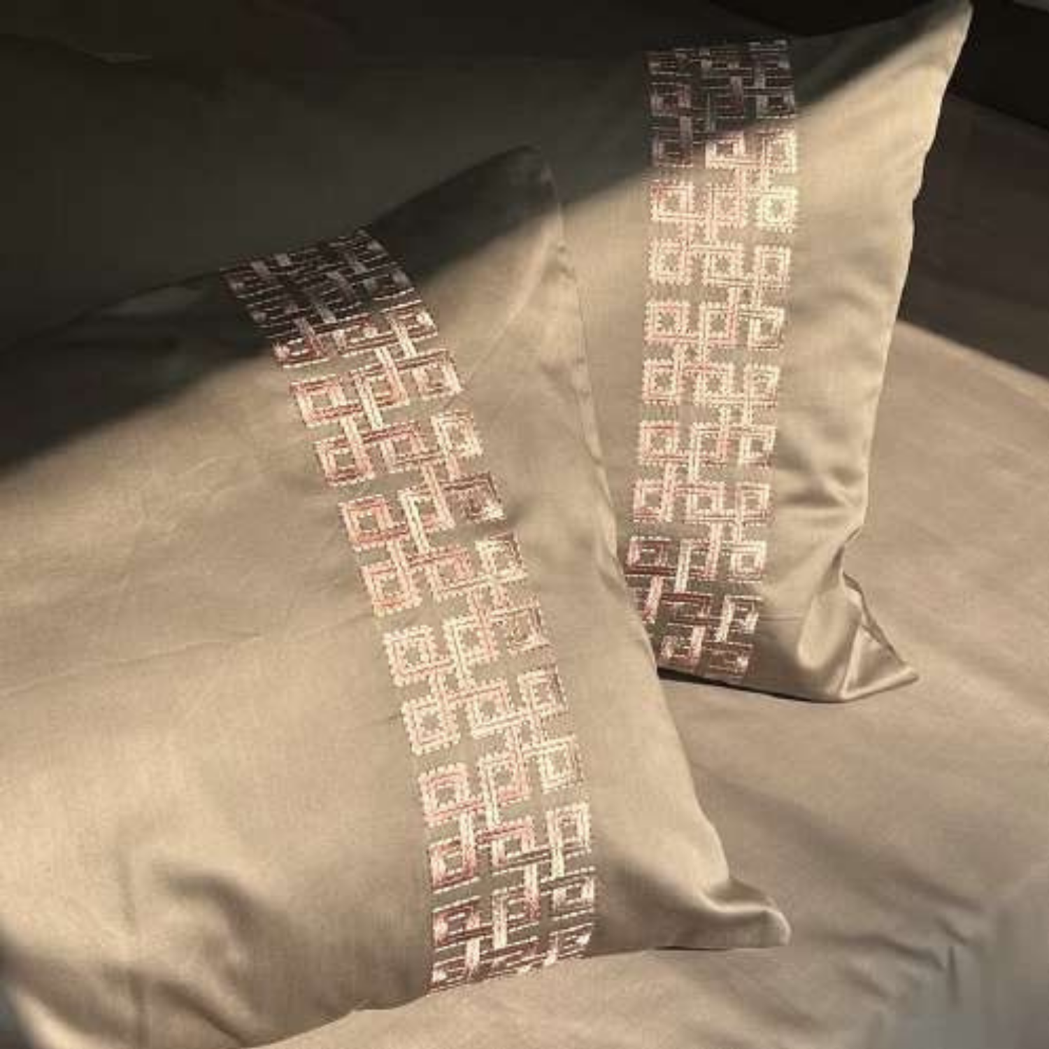 Sadyaska Evara Taupe 3 Pcs Bedsheet Set