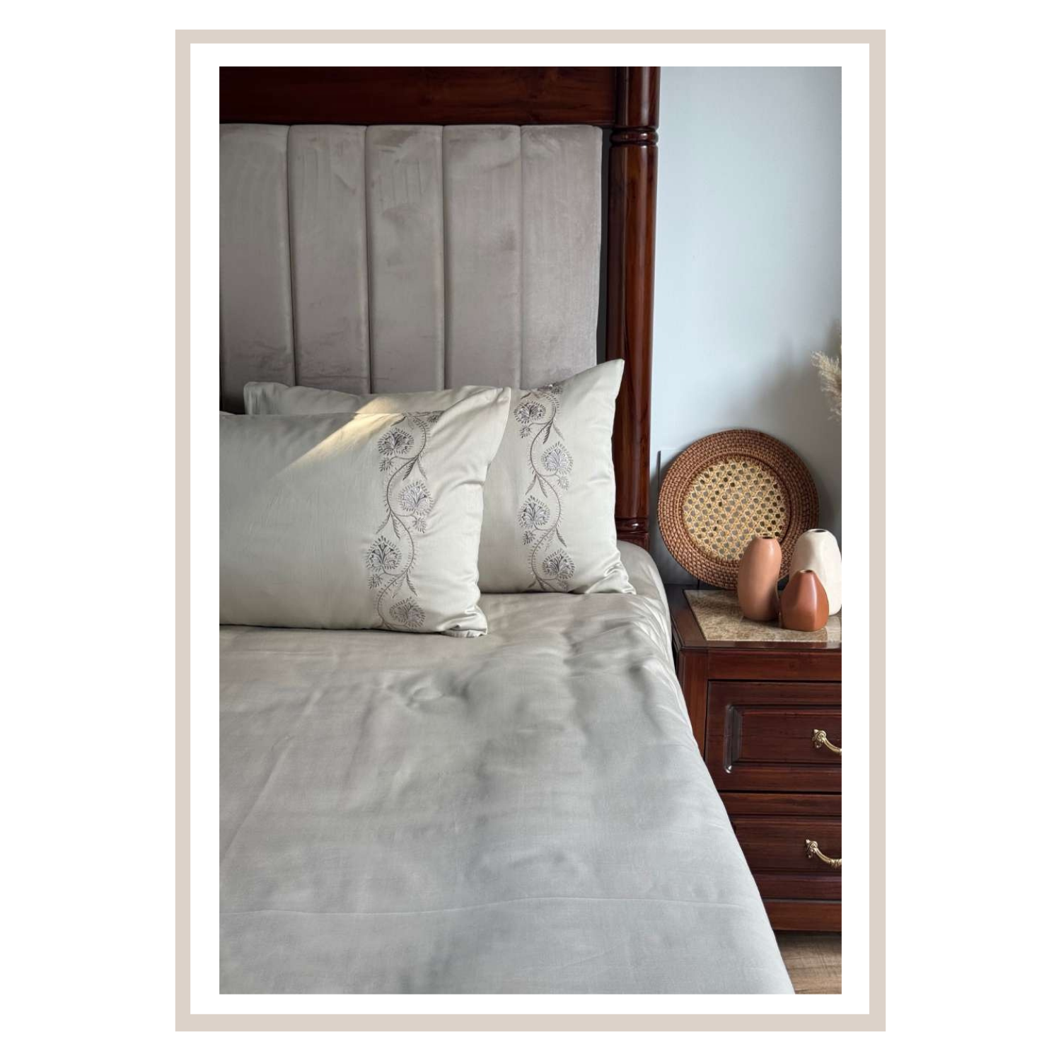 Sadyaska Nora Beige 3 Pcs Bedsheet Set