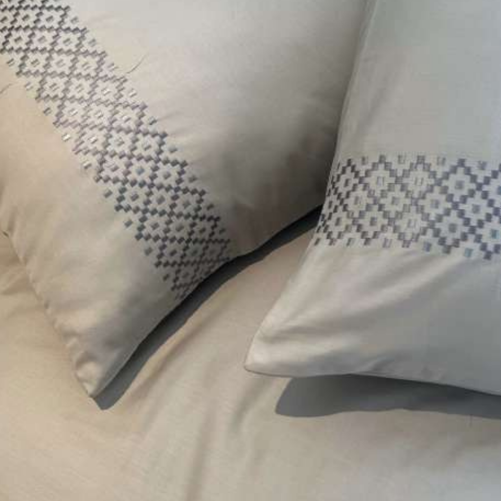 Sadyaska Tessa Pearl Grey 3 Pcs Bedsheet Set